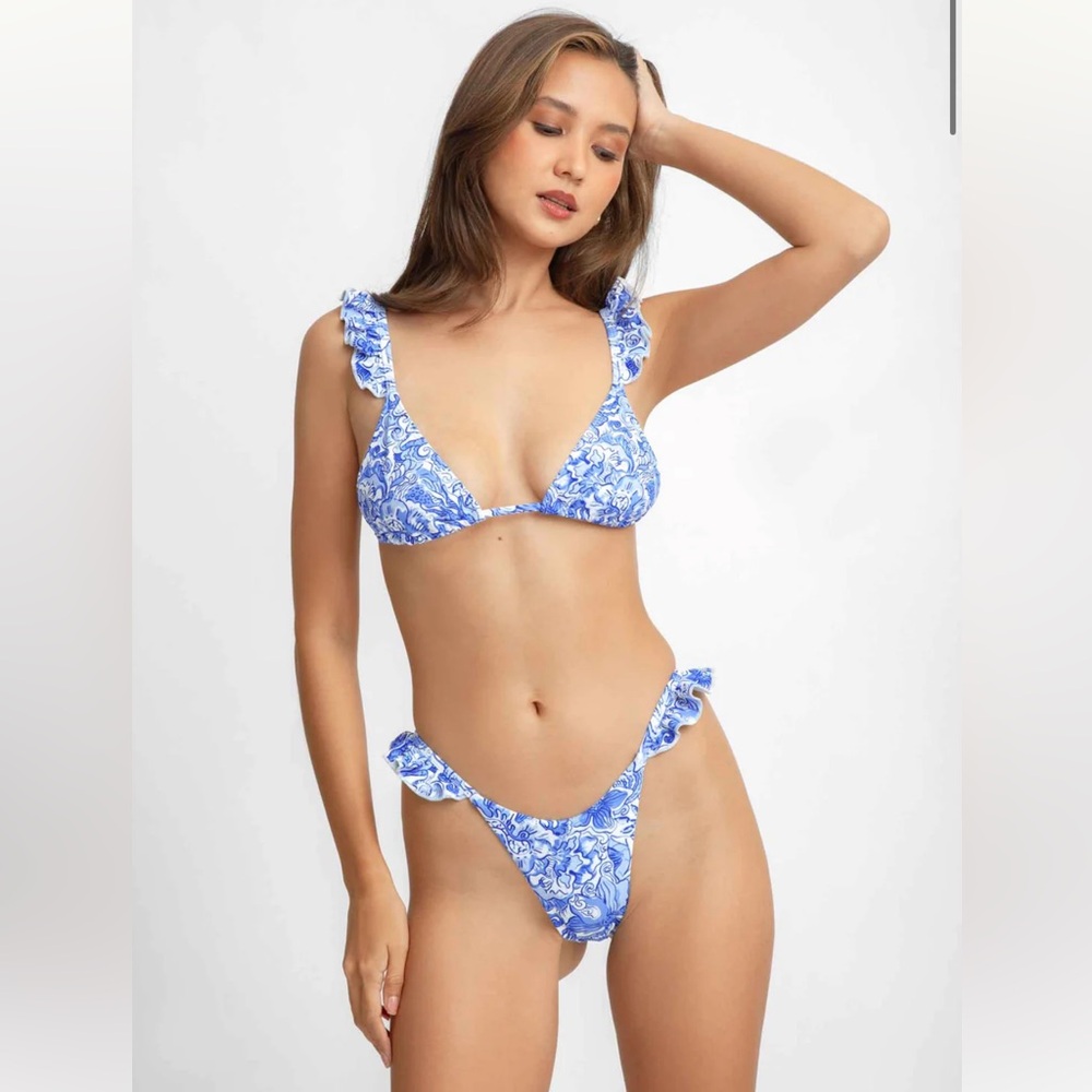 NEW WITH TAGS SUMMER FUN BLACKBOUGH BIKINI